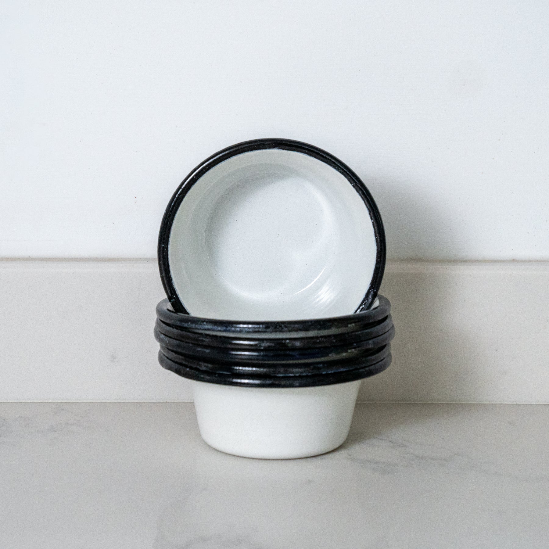 Individual Enamel pie dish